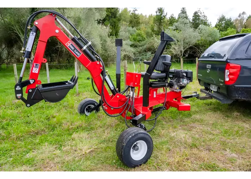 Mini-pelle tractable avec attelage - Rotation 360° moteur essence 15 ch MW Tools - Image 7