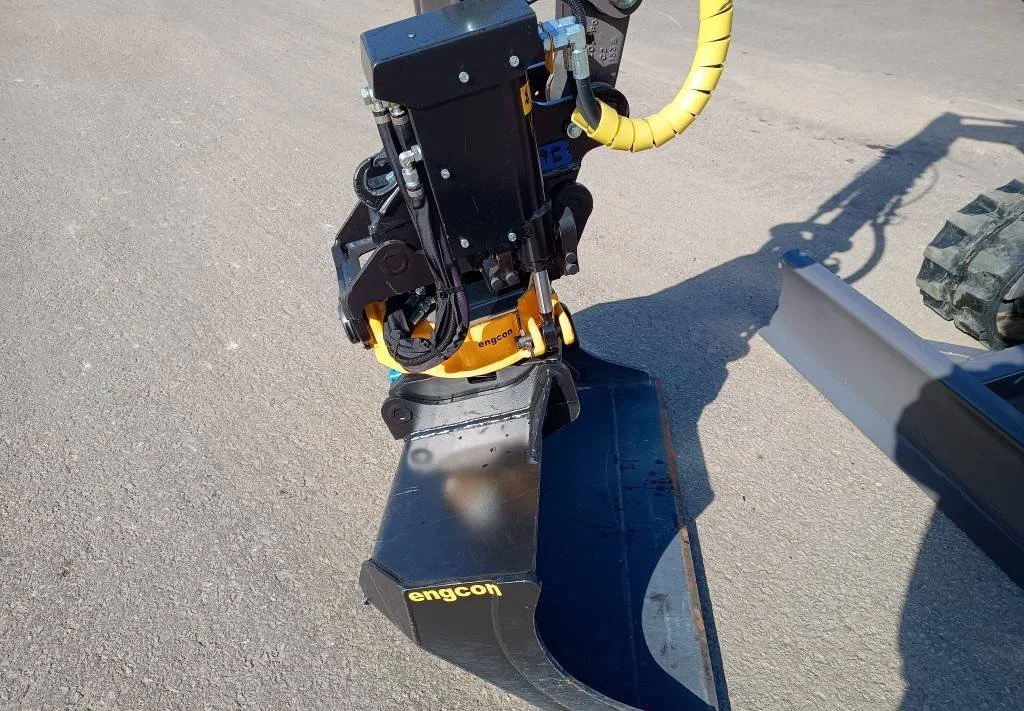 Volvo ECR25D + ENGCON + 3 GODETS - Image 4