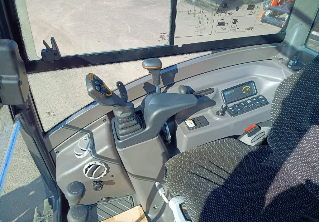 Volvo ECR25D + ENGCON + 3 GODETS - Image 15